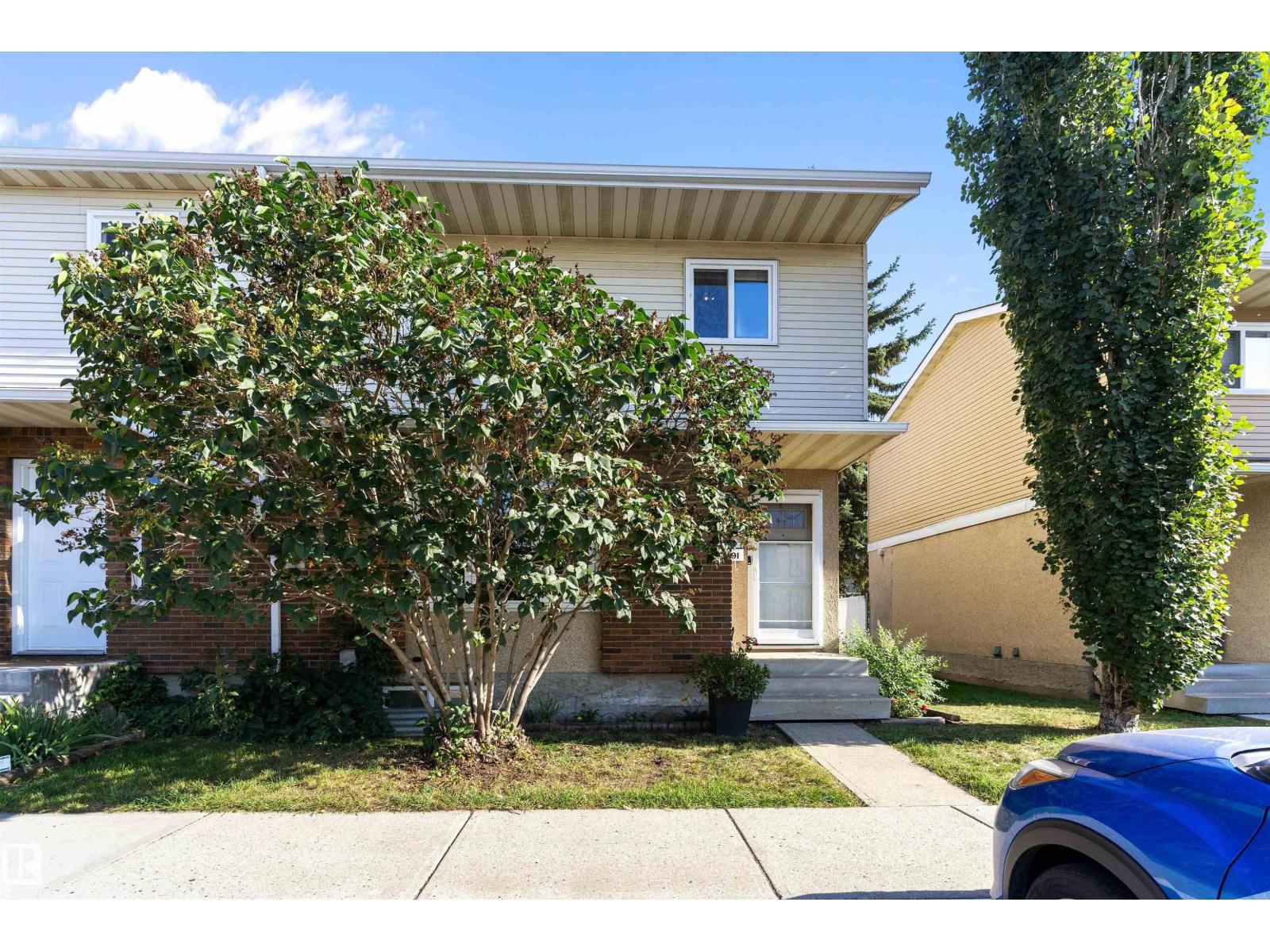 Photo 12 of 16491 115 St Nw, Edmonton AB
