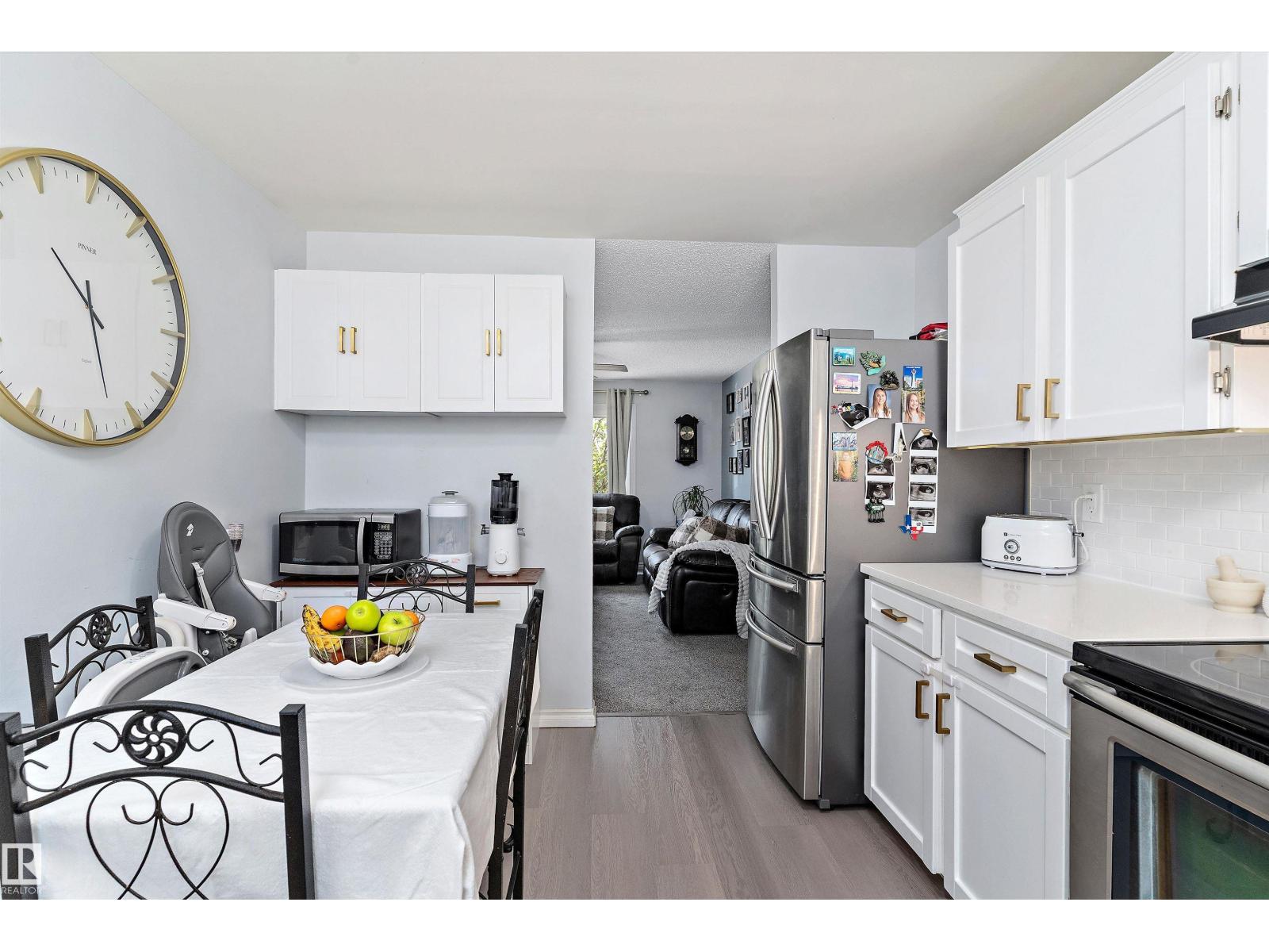 Photo 20 of 16491 115 St Nw, Edmonton AB