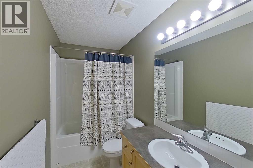 Single Family House for Sale in  Mckenzie Towne Drive SE McKenzie Towne Calgary 