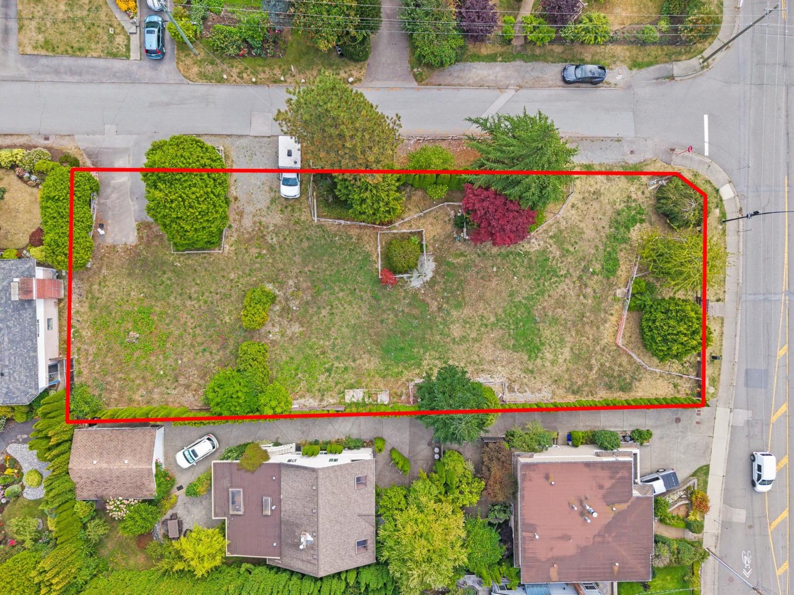 15643 BUENA VISTA AVENUE, White Rock