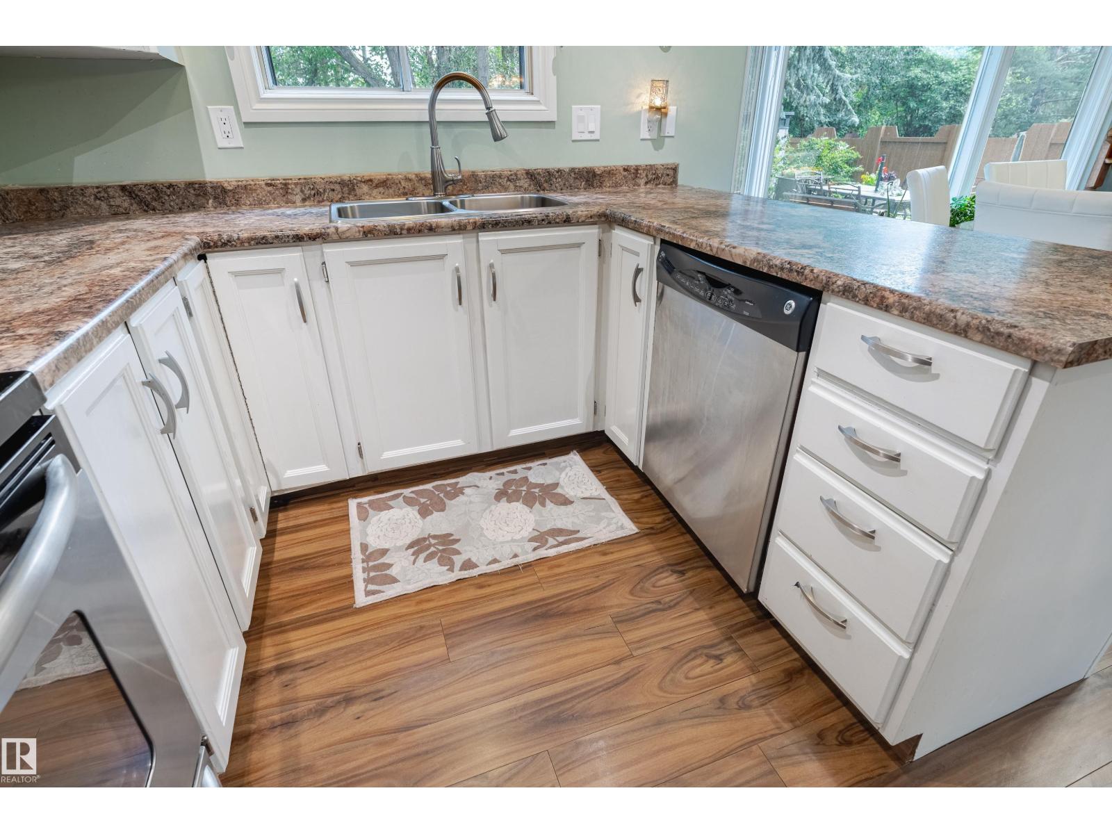 Photo 19 of 45 Wentworth Cr, St Albert AB