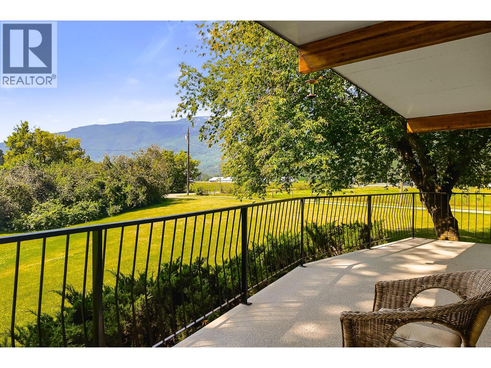 Photo 34 of 7161 50 Avenue Sw, Salmon Arm BC