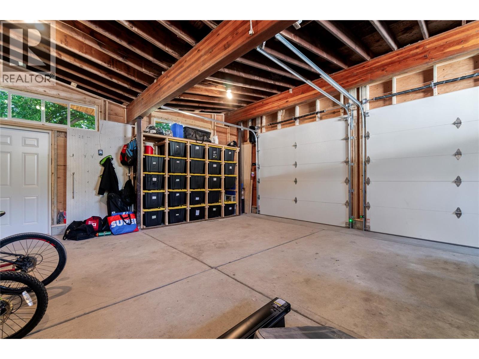 Photo 10 of 7161 50 Avenue Sw, Salmon Arm BC