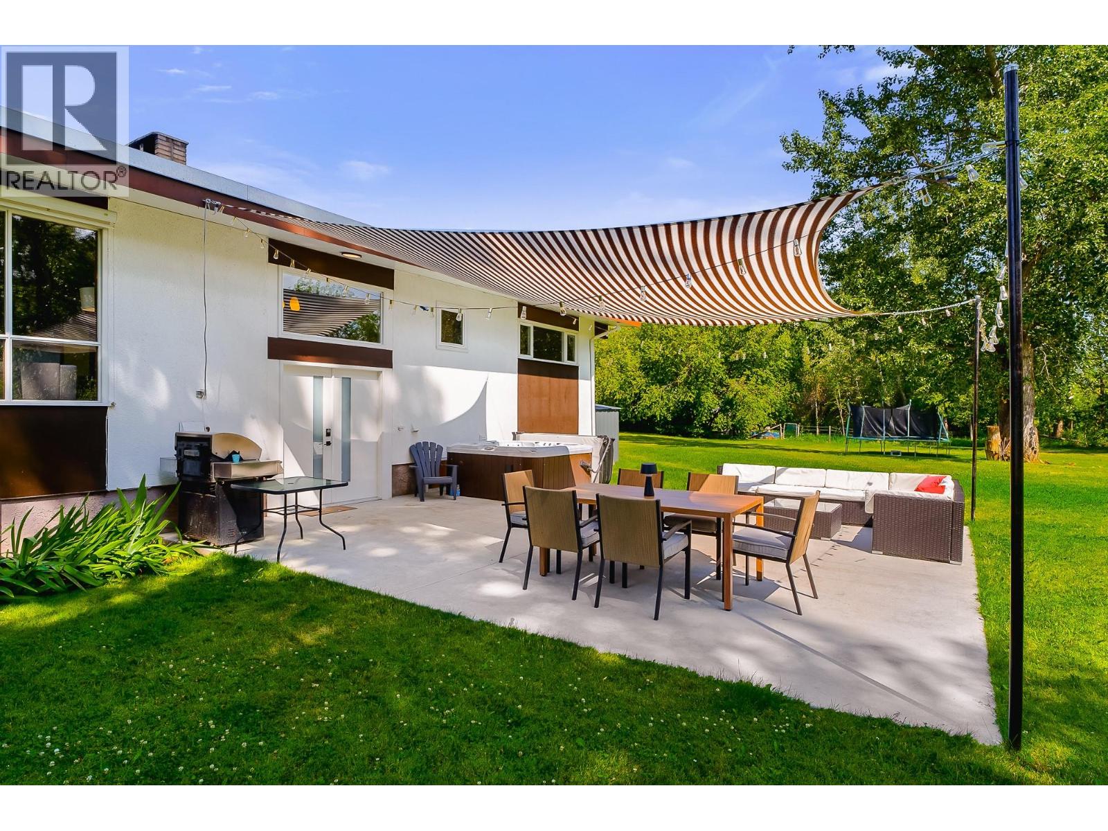 Photo 22 of 7161 50 Avenue Sw, Salmon Arm BC