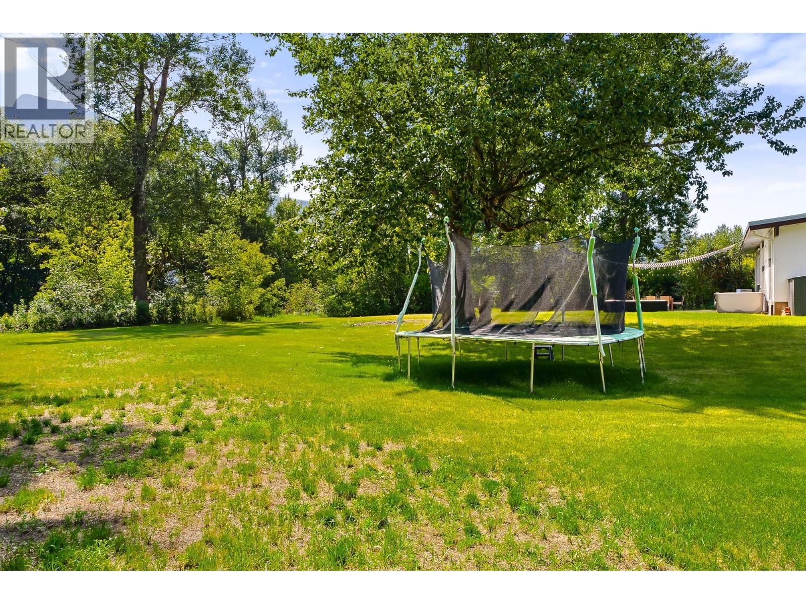 Photo 46 of 7161 50 Avenue Sw, Salmon Arm BC