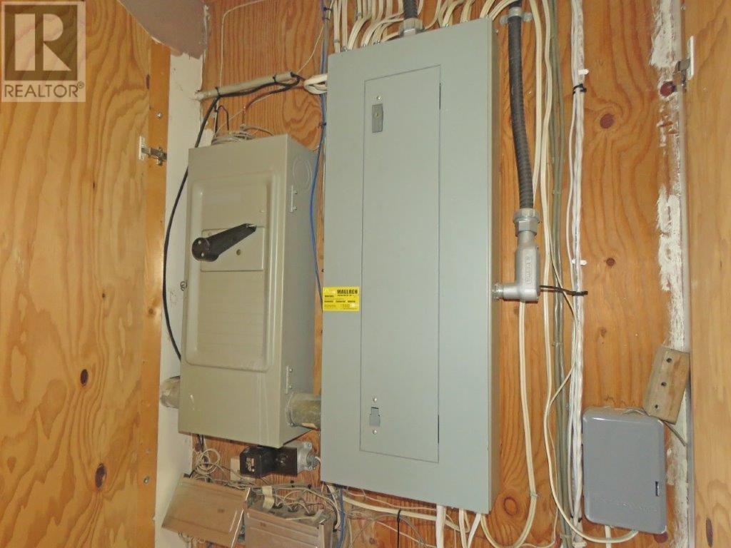 Photo 38 of 41 Simcoe Plaza, Terrace Bay ON