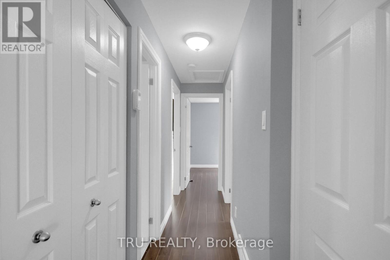 Photo 26 of 132 Rothesay Drive, Ottawa ON