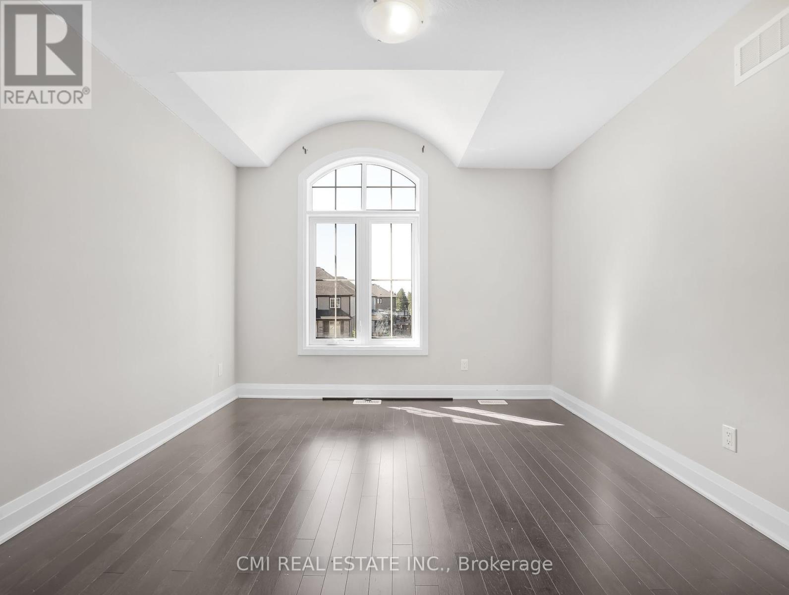 Photo 17 of 150 Blair Creek Drive, Kitchener ON