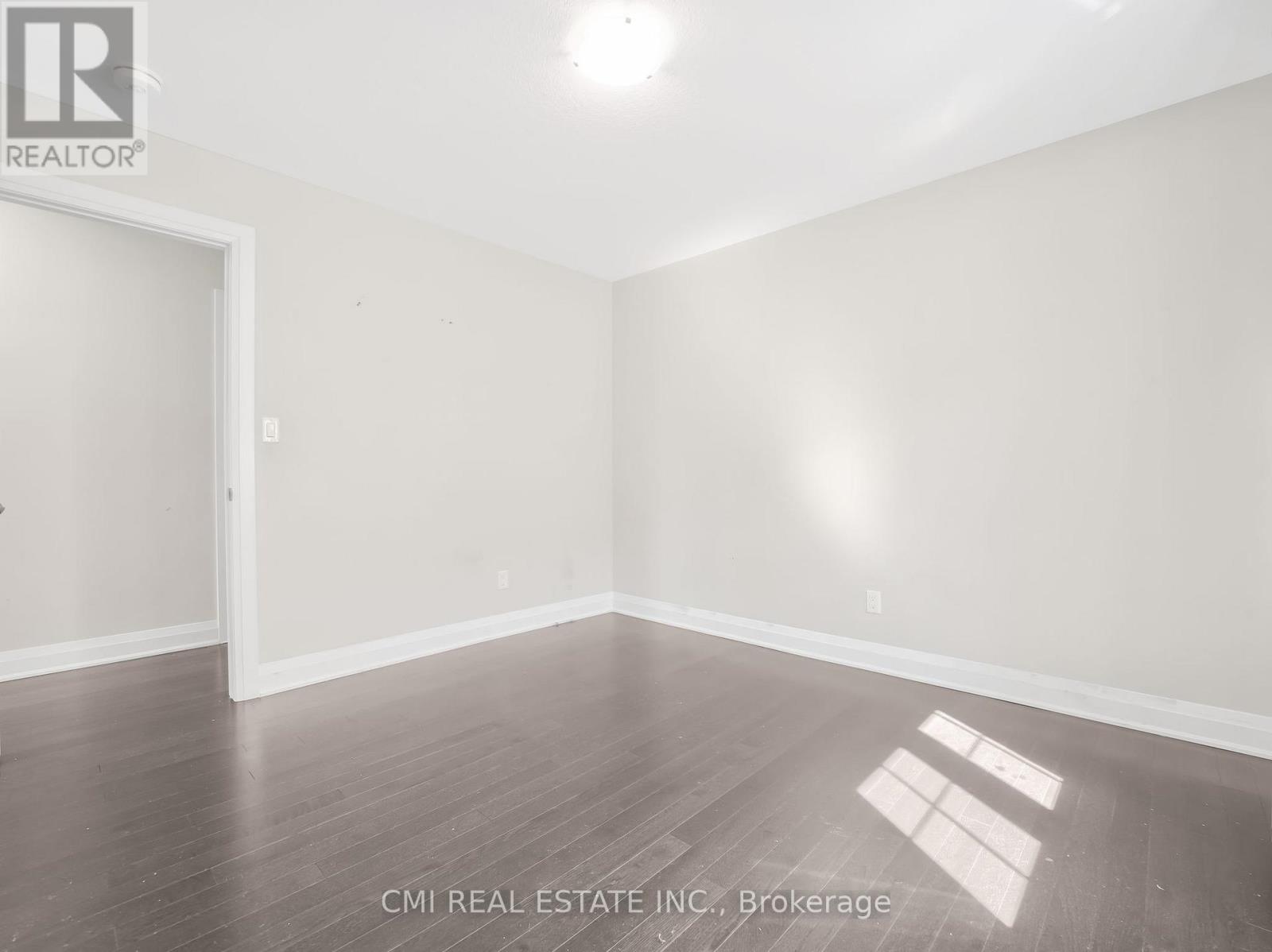 Photo 24 of 150 Blair Creek Drive, Kitchener ON