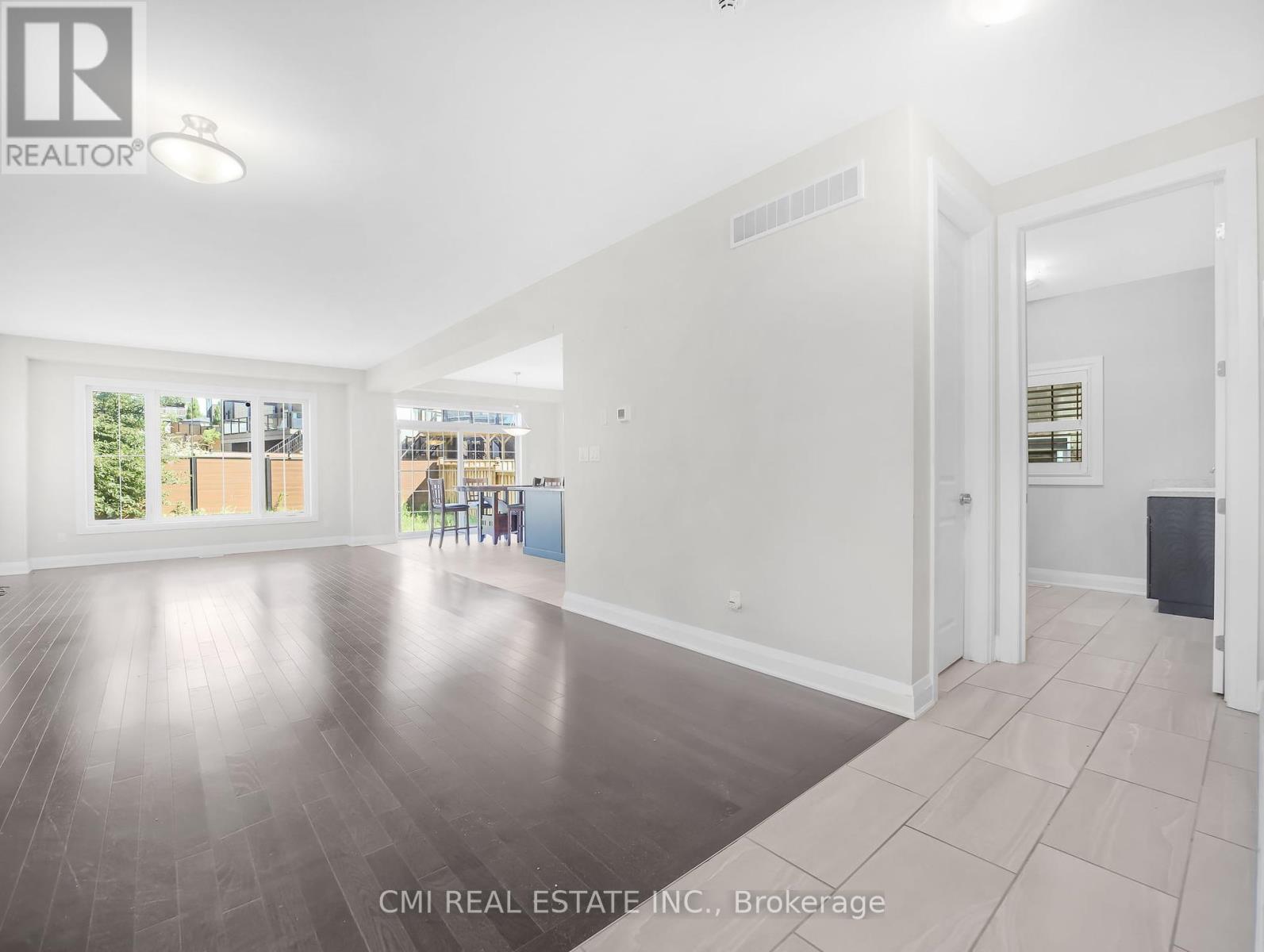 Photo 5 of 150 Blair Creek Drive, Kitchener ON