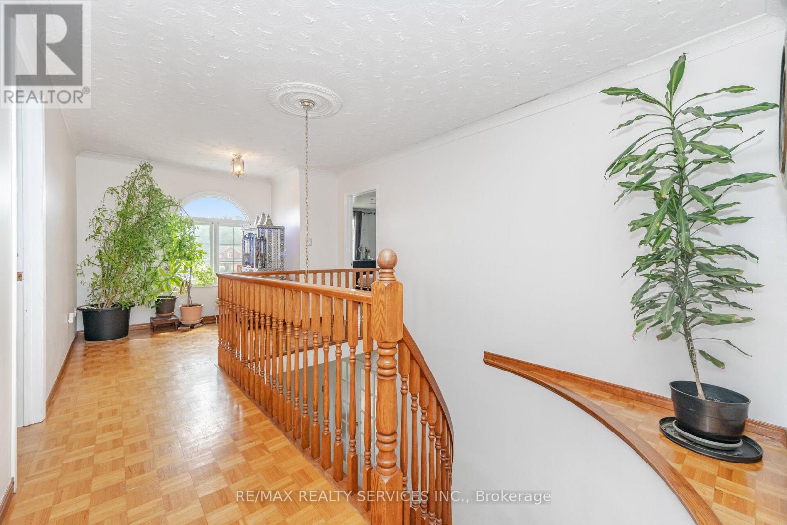 Photo 28 of 2 Morningstar Court, Hamilton ON