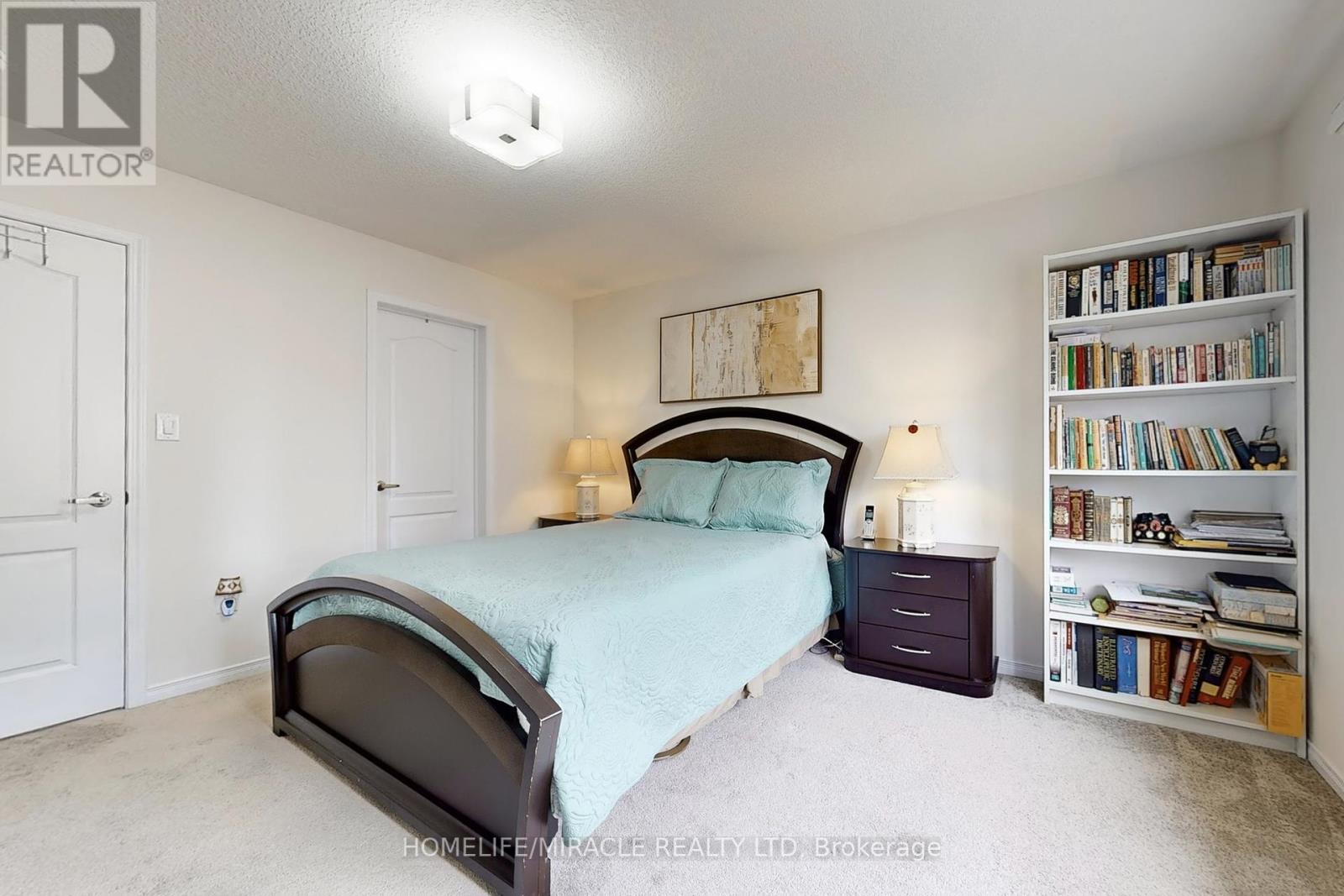 Photo 27 of 174 Maclachlan Avenue, Haldimand ON