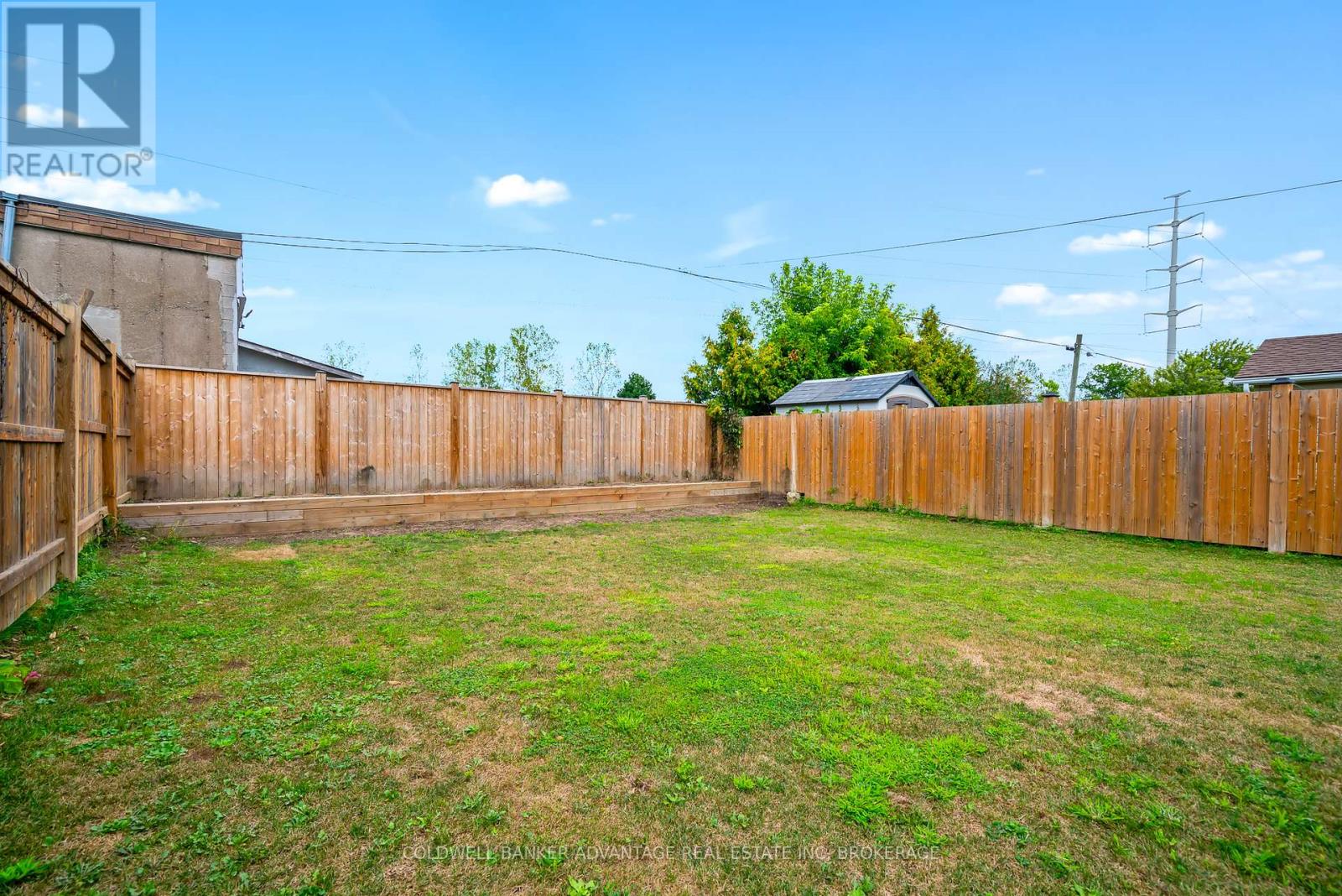 Photo 4 of 51 Rosedale Avenue, St Catharines ON