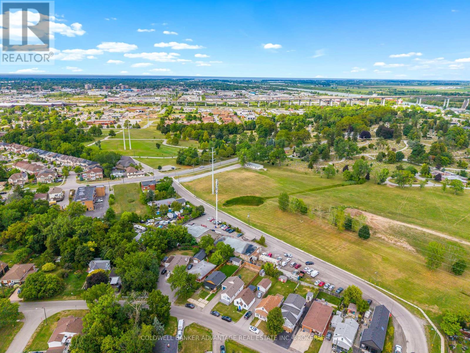 Photo 36 of 51 Rosedale Avenue, St Catharines ON