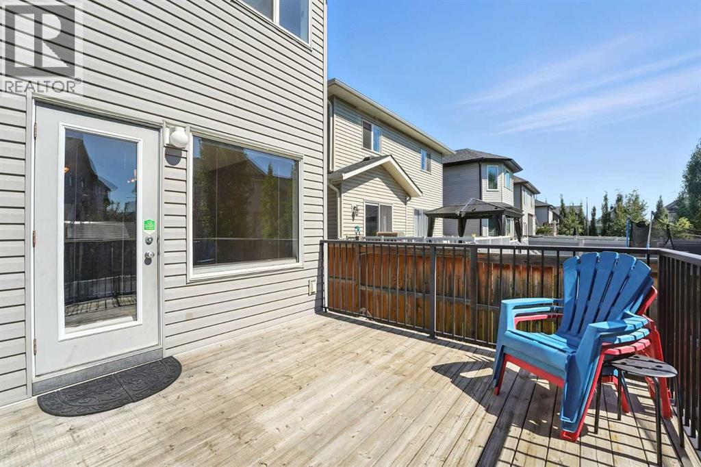 Photo 12 of 124 Kingsbridge Way Se, Airdrie AB