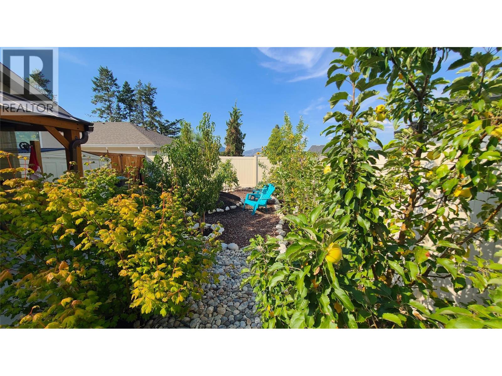  6941 MEADOWS DR Drive, Oliver