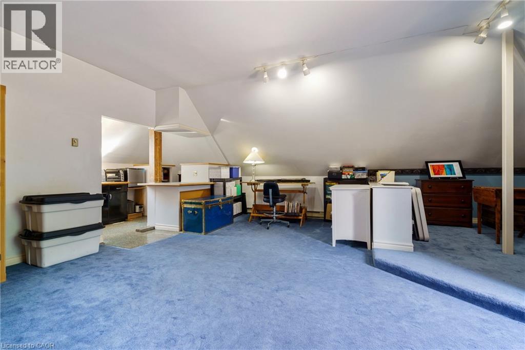 Photo 2 of 275 Cumberland Avenue, Hamilton ON