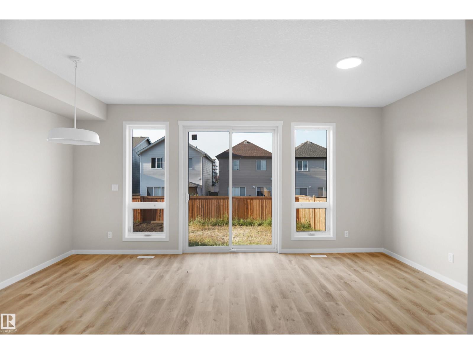 Photo 21 of 22830 95 A Av Nw, Edmonton AB