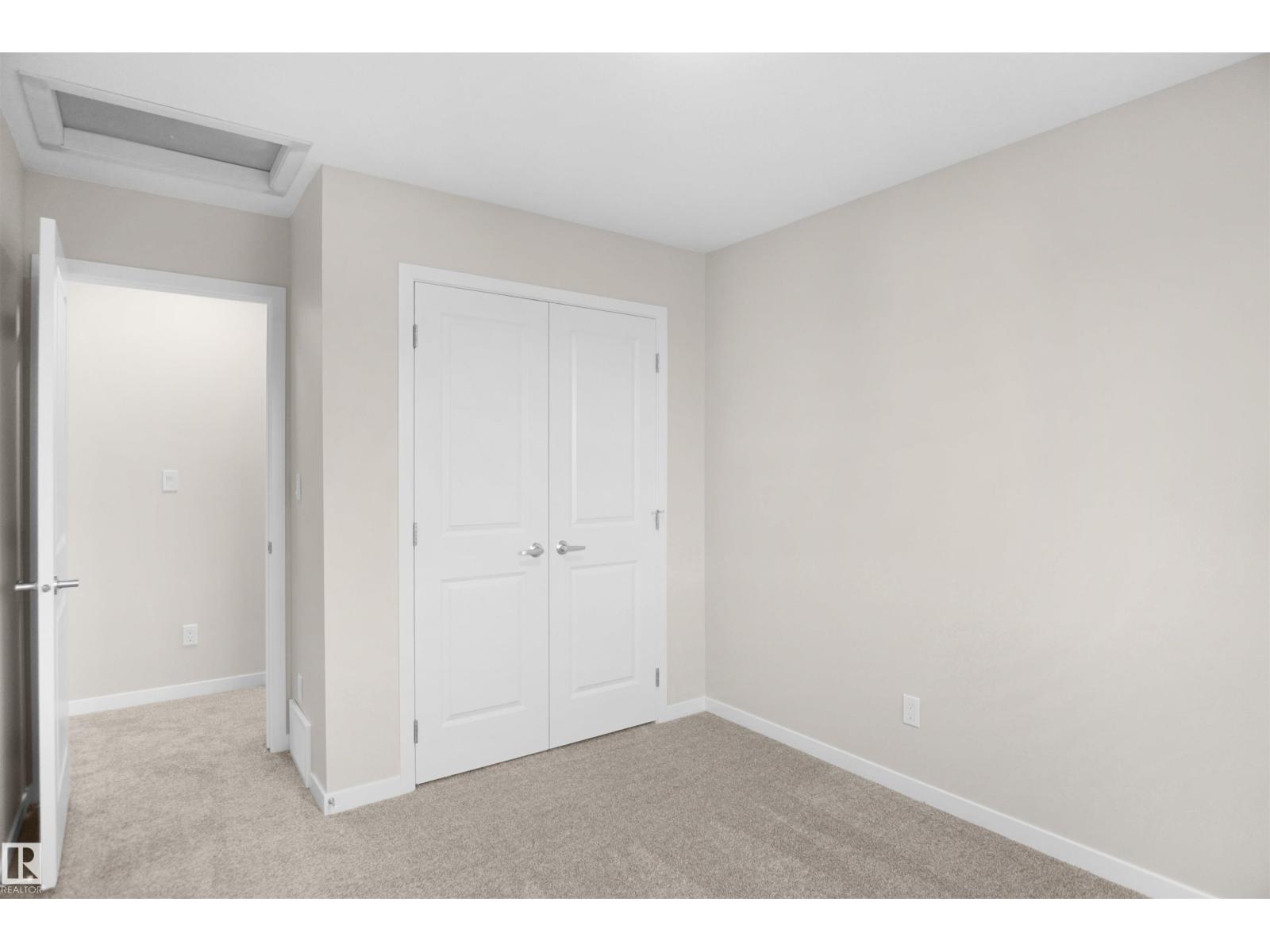 Photo 23 of 22830 95 A Av Nw, Edmonton AB