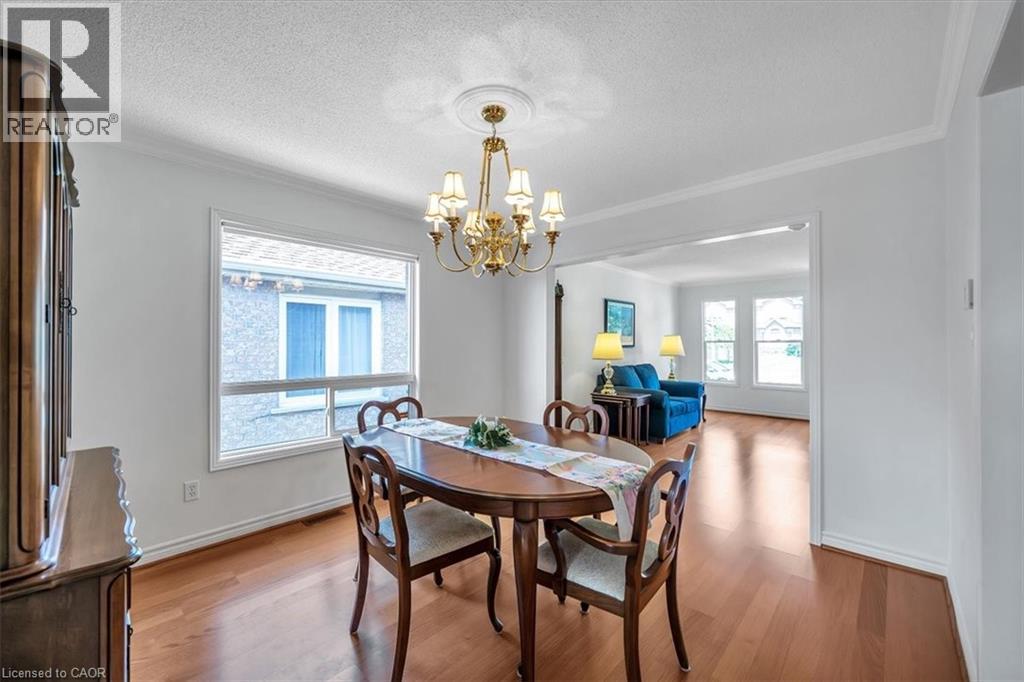 Photo 37 of 961 Ridge Valley Drive, Oshawa ON