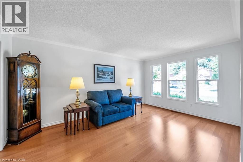Photo 34 of 961 Ridge Valley Drive, Oshawa ON