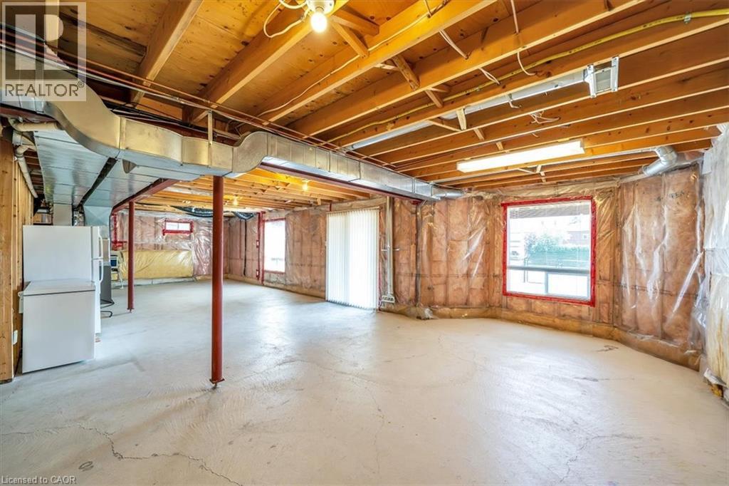Photo 38 of 961 Ridge Valley Drive, Oshawa ON