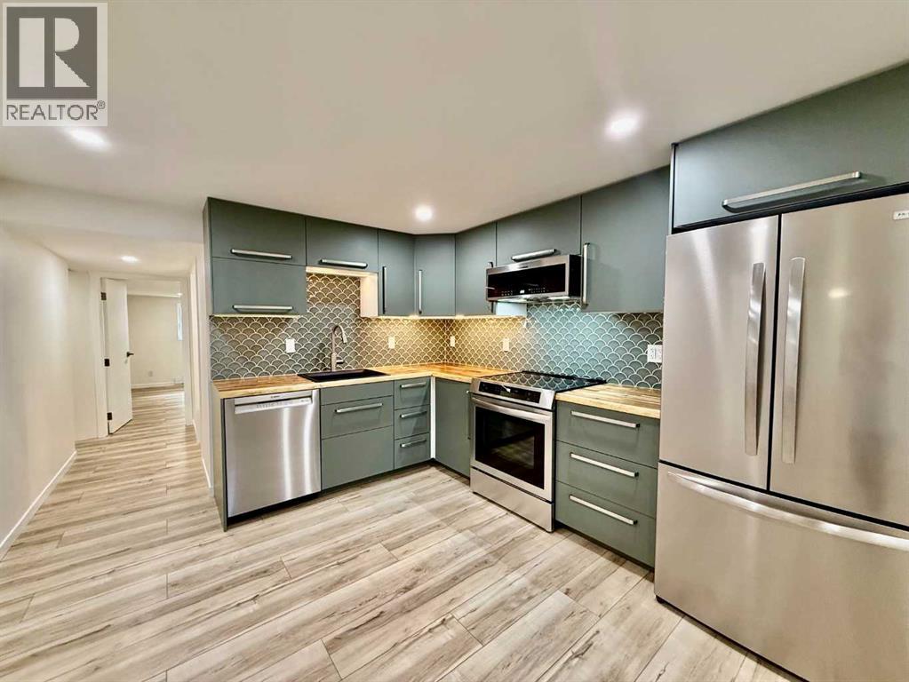 Single Family House for Sale in  Brookmere Bay SW Braeside Calgary 