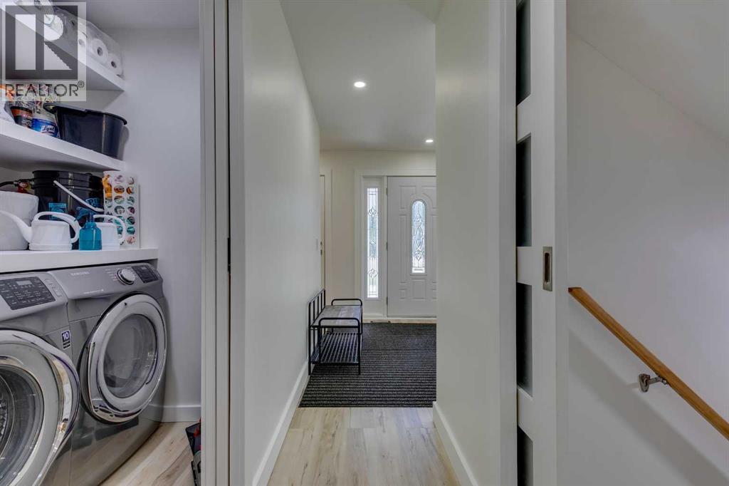 Single Family House for Sale in  Brookmere Bay SW Braeside Calgary 