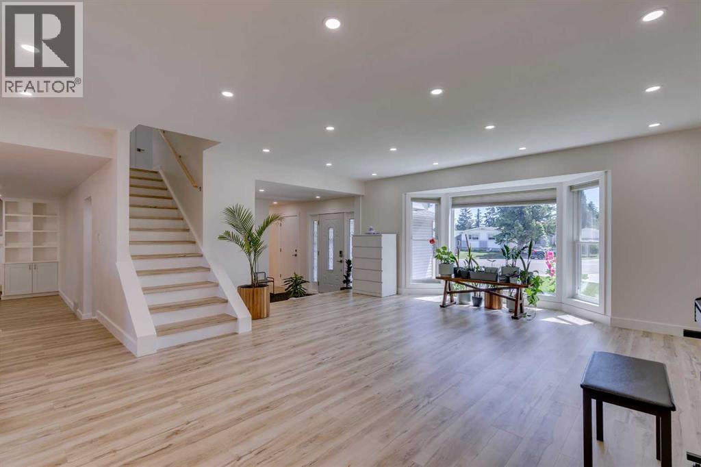 Single Family House for Sale in  Brookmere Bay SW Braeside Calgary 