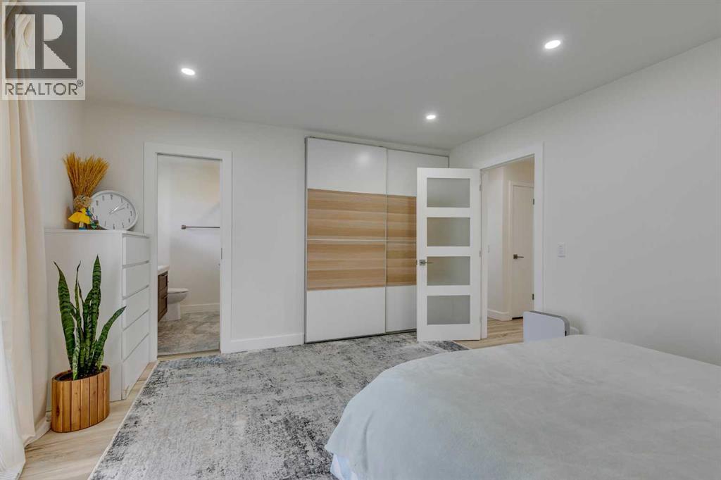 Single Family House for Sale in  Brookmere Bay SW Braeside Calgary 