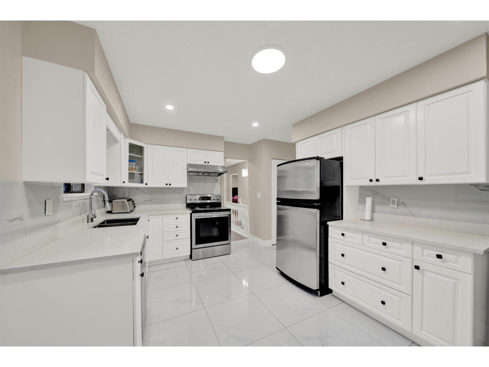 Photo 23 of 11715 83 A Avenue, Delta BC