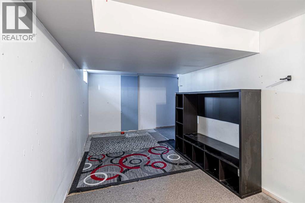 Photo 20 of 61 Applemont Place Se, Calgary AB