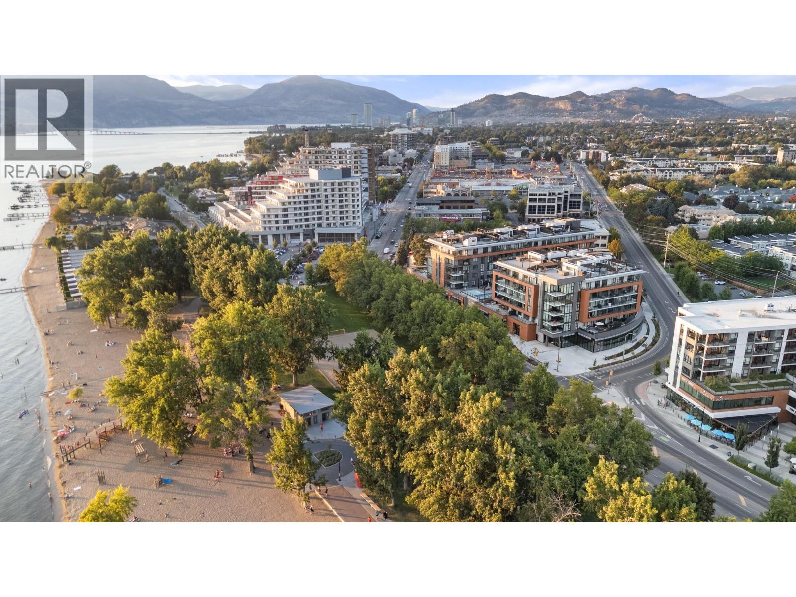 N313 3389 Lakeshore Road, Kelowna