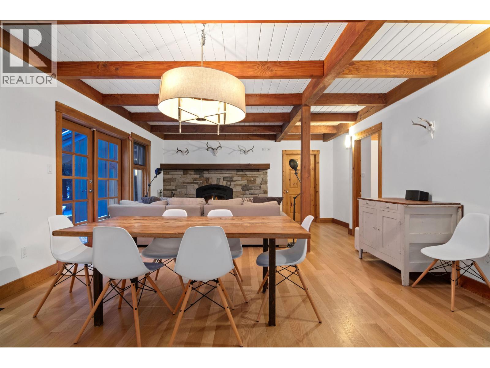 6411 EASY STREET, Whistler