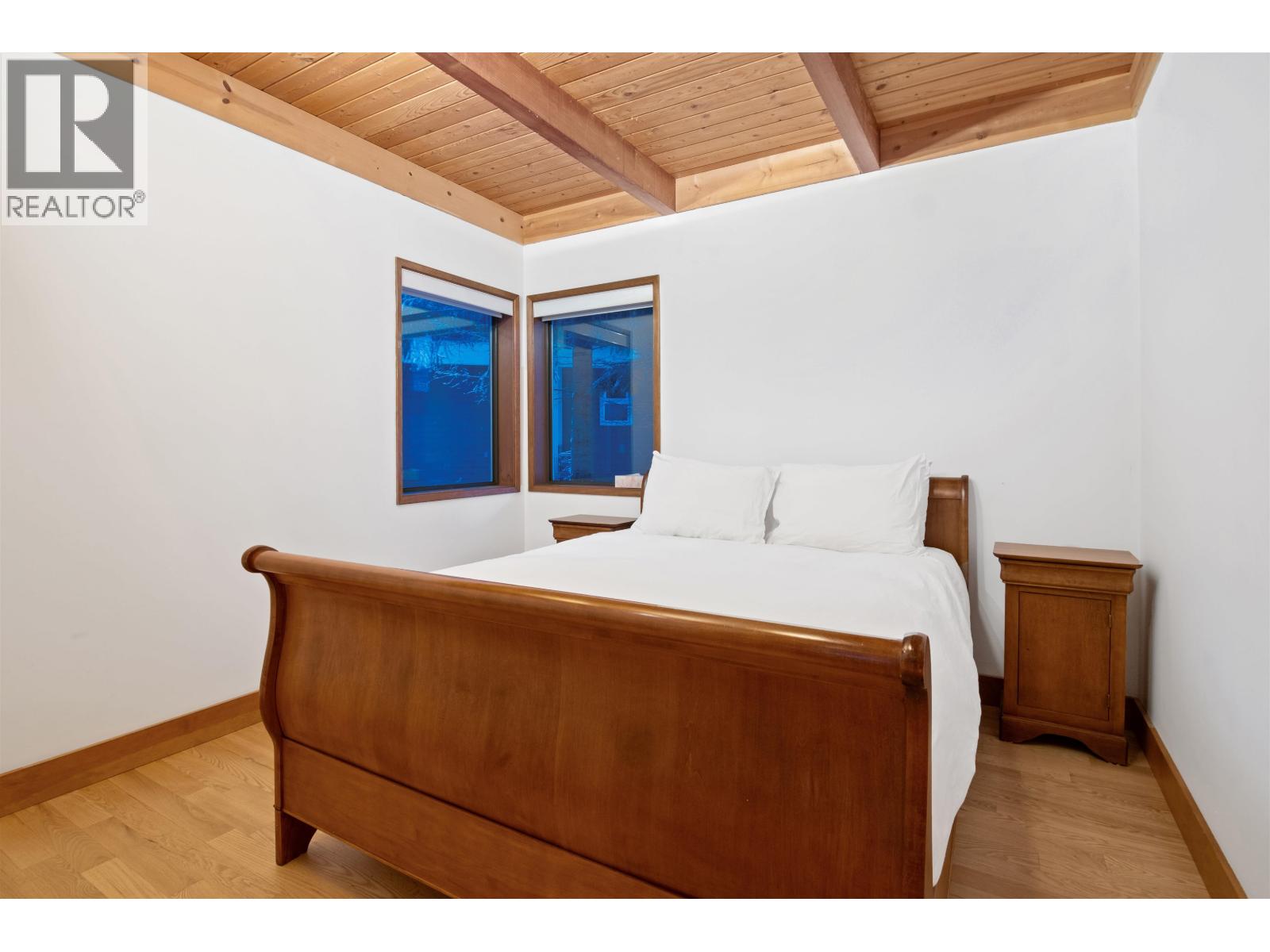 6411 EASY STREET, Whistler