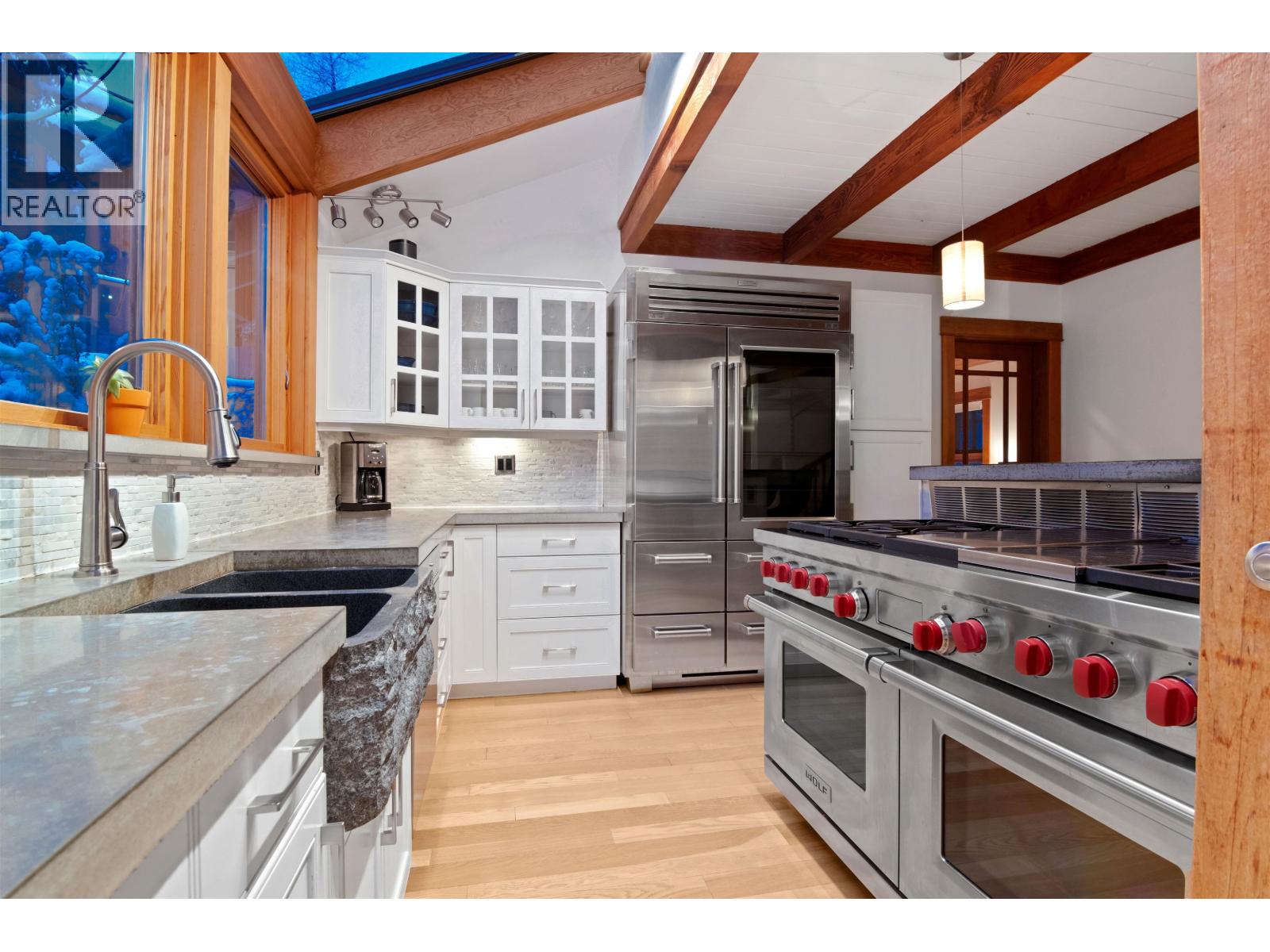 6411 EASY STREET, Whistler