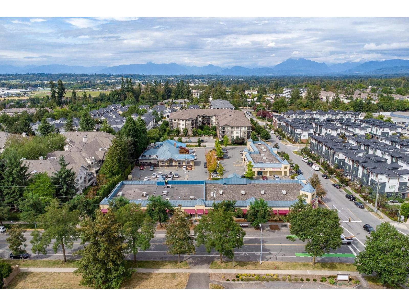 Photo 22 of 27 21928 48 Avenue, Langley BC