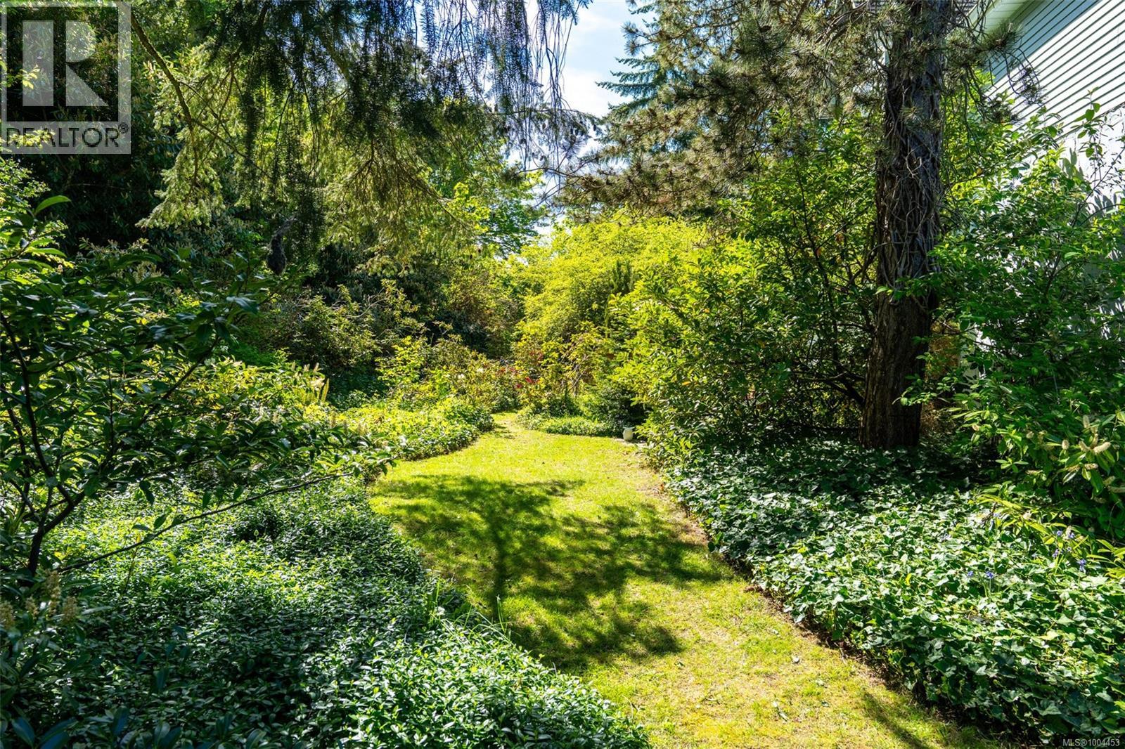 Photo 13 of 6184 Alington Rd, Duncan BC