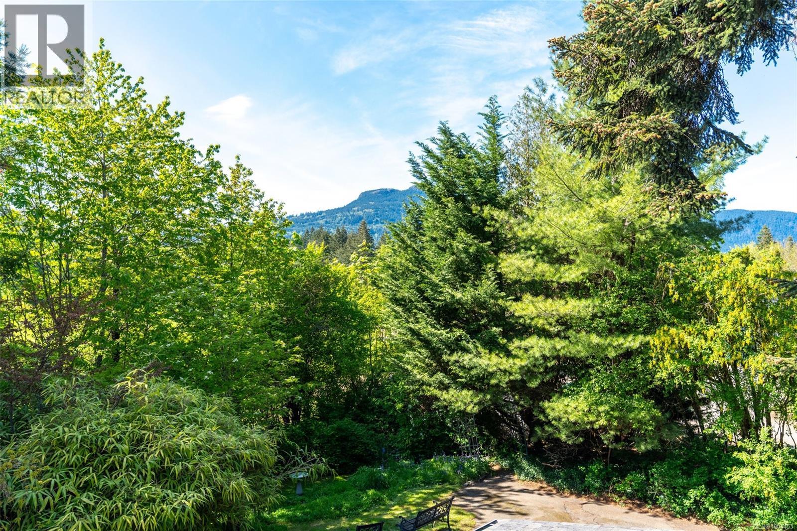 Photo 9 of 6184 Alington Rd, Duncan BC