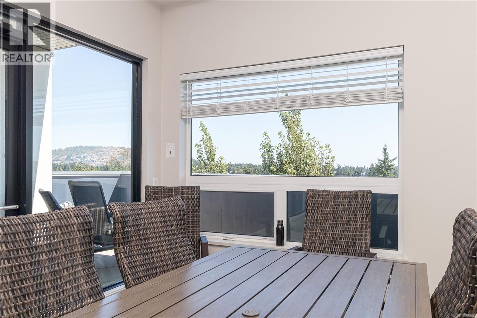 Photo 2 of 208 958 Pharoah Mews, Langford BC