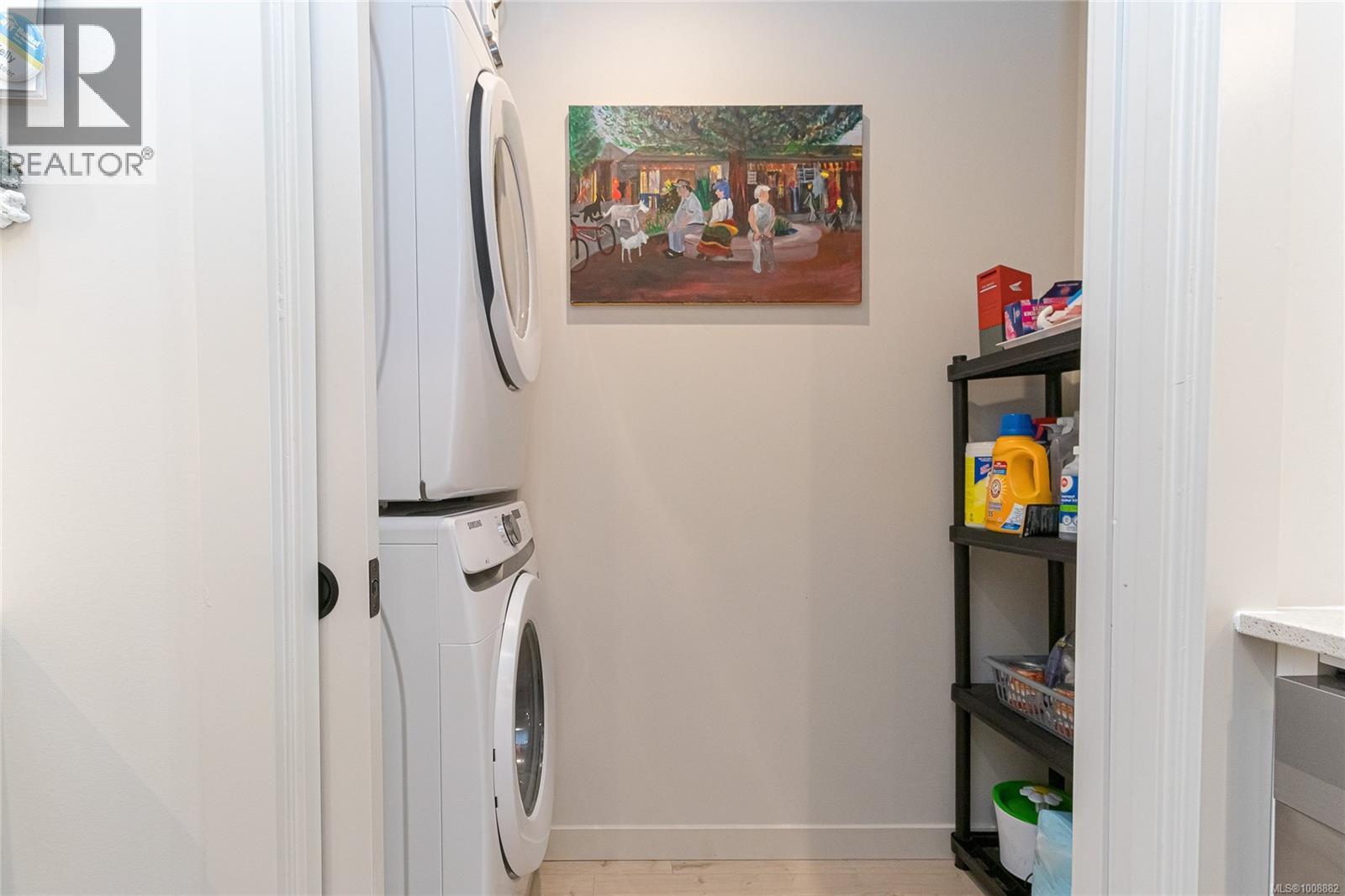 Photo 8 of 208 958 Pharoah Mews, Langford BC