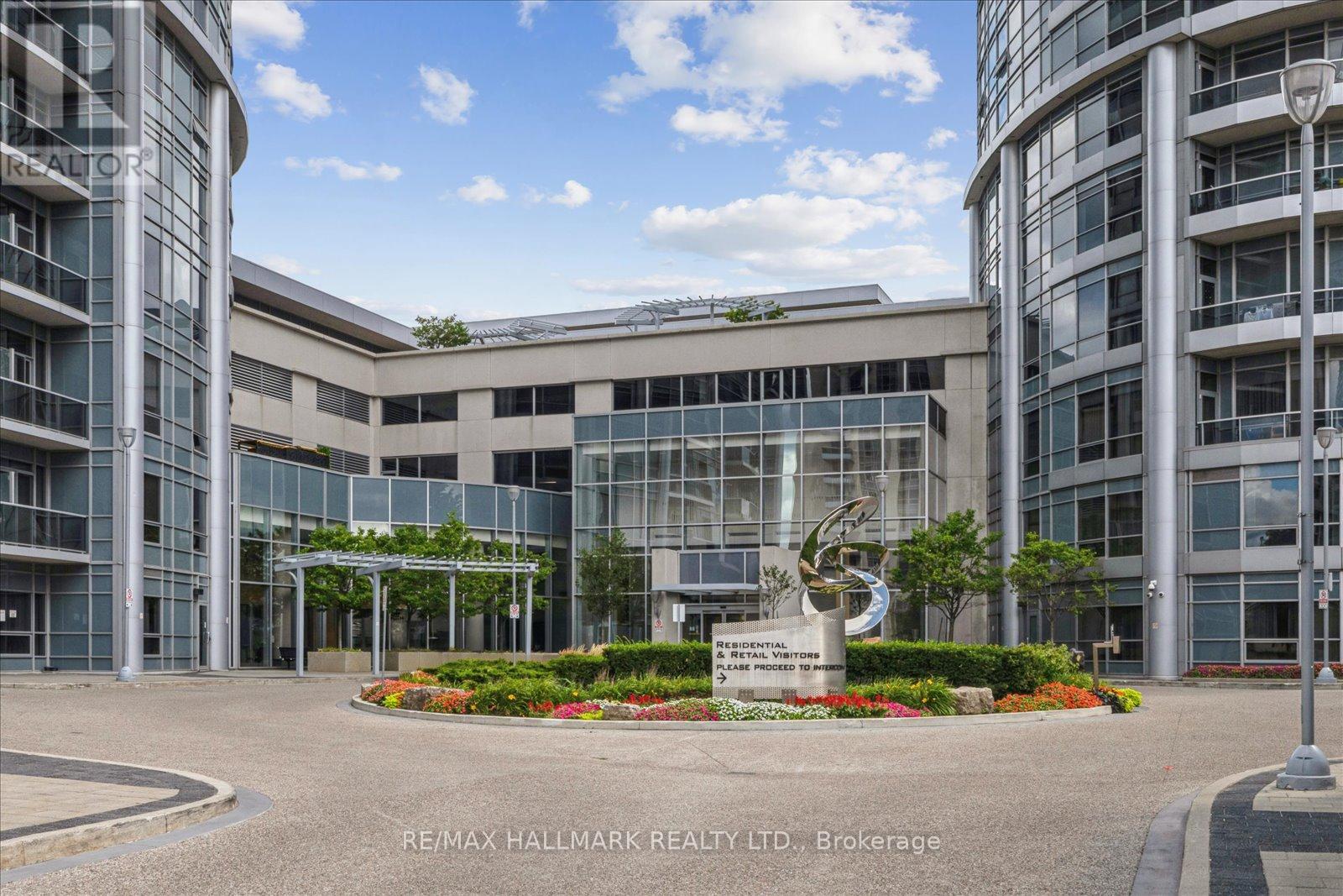 Photo 1 of 3006 125 Village Green Square, Toronto ON