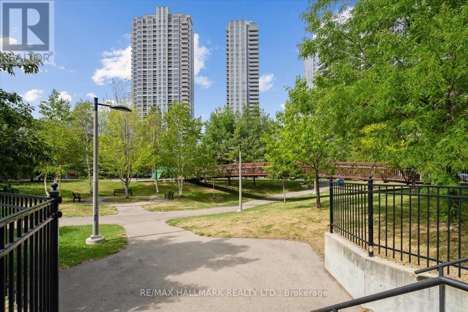 Photo 25 of 3006 125 Village Green Square, Toronto ON