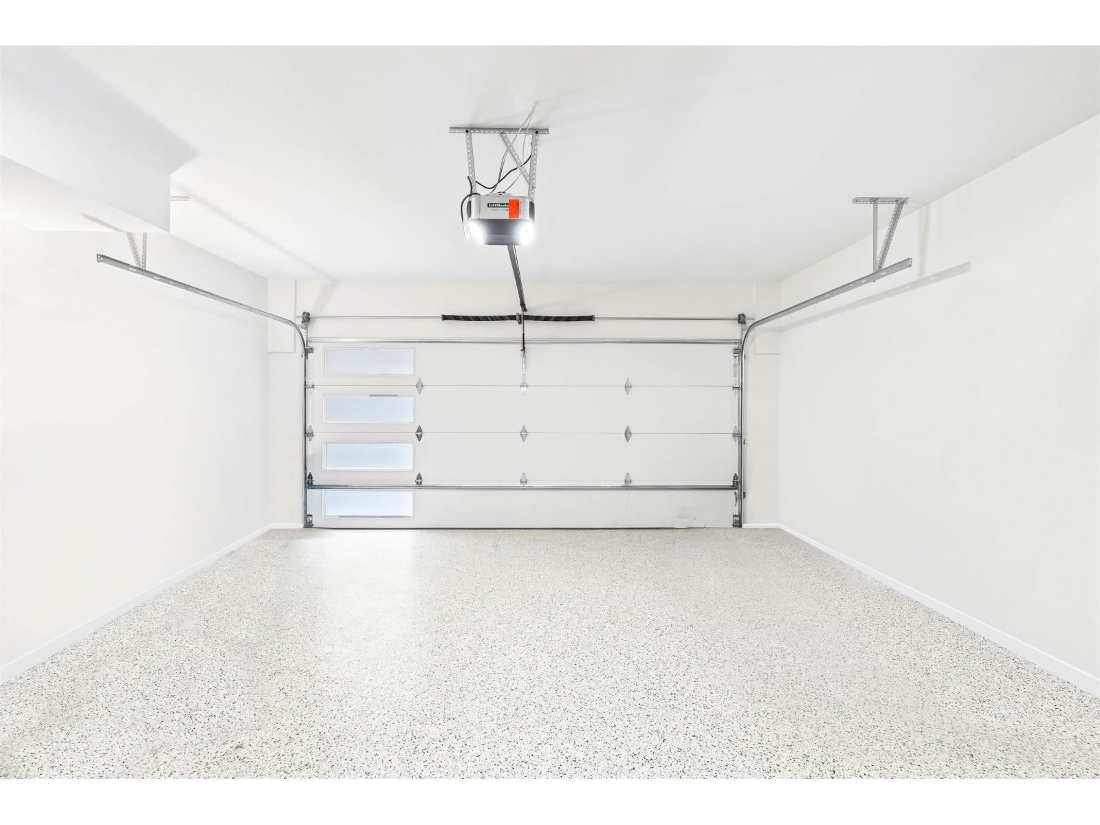 Photo 25 of 18 19897 75 A Avenue, Langley BC