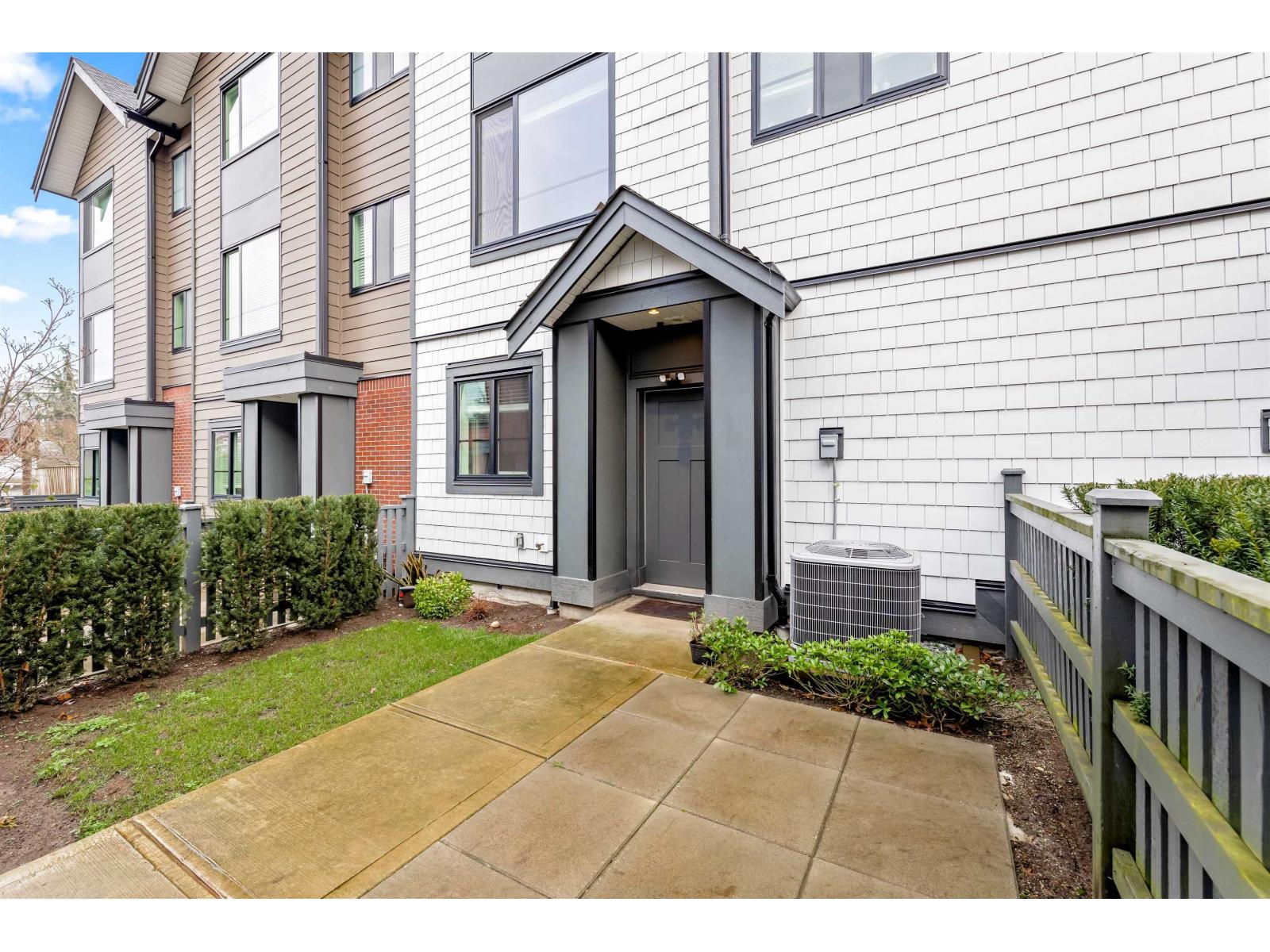 Photo 27 of 18 19897 75 A Avenue, Langley BC