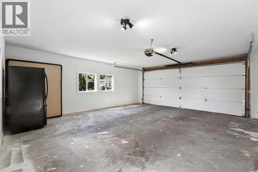 Photo 19 of 227 Parkside Way Se, Calgary AB