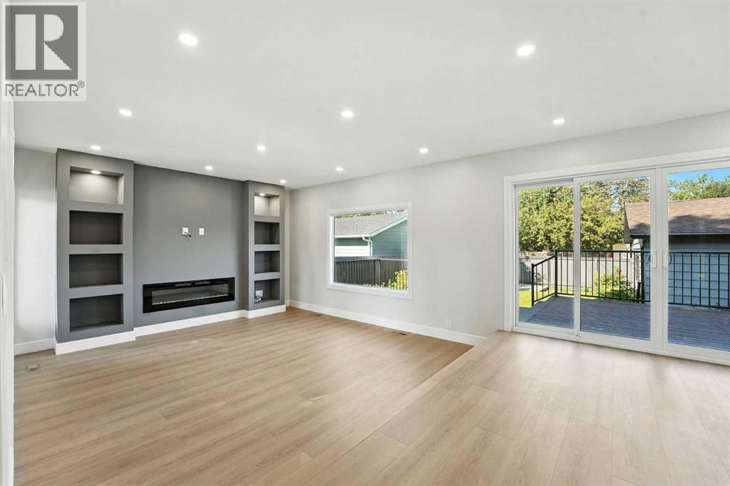Photo 8 of 227 Parkside Way Se, Calgary AB