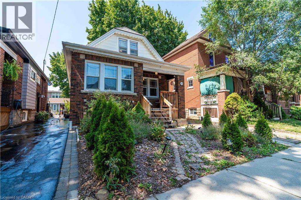 Photo 20 of 228 Province Street S, Hamilton ON