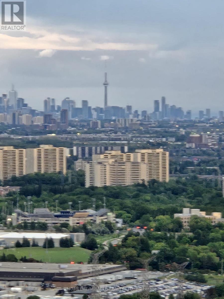 Photo 3 of 5205 225 Commerce Street, Vaughan ON