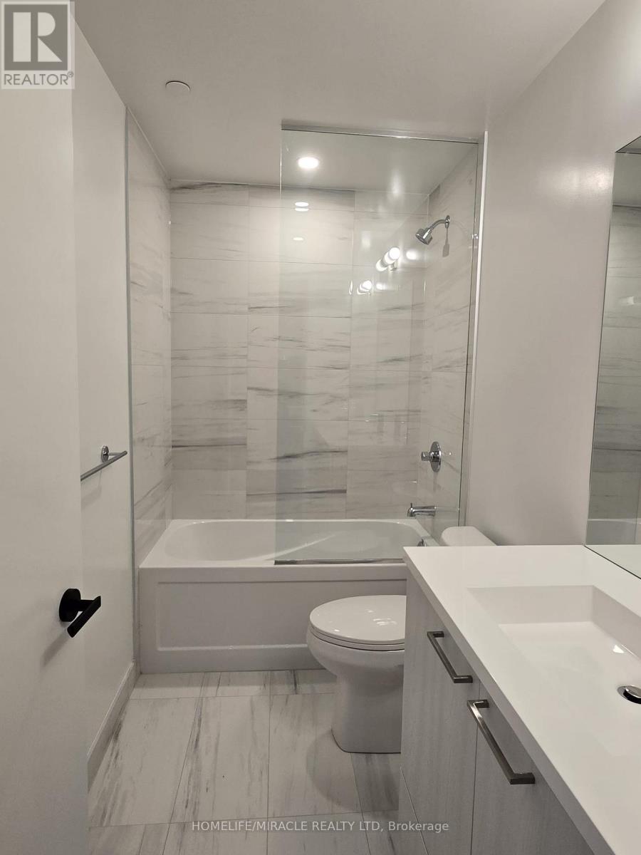 Photo 4 of 5205 225 Commerce Street, Vaughan ON